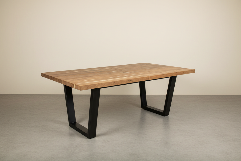 Uitschuiftafel betonlook gesloten