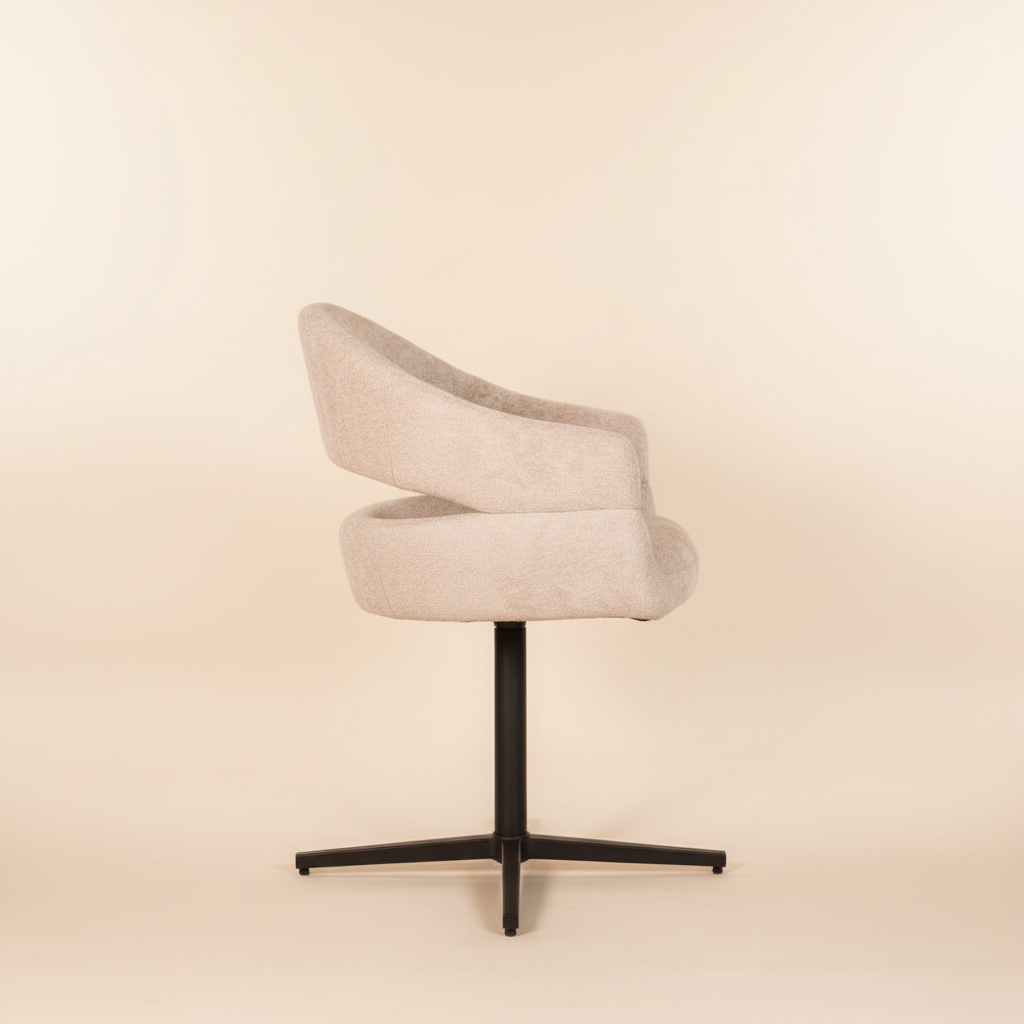 Lio stoel – zijaanzicht creme sweep